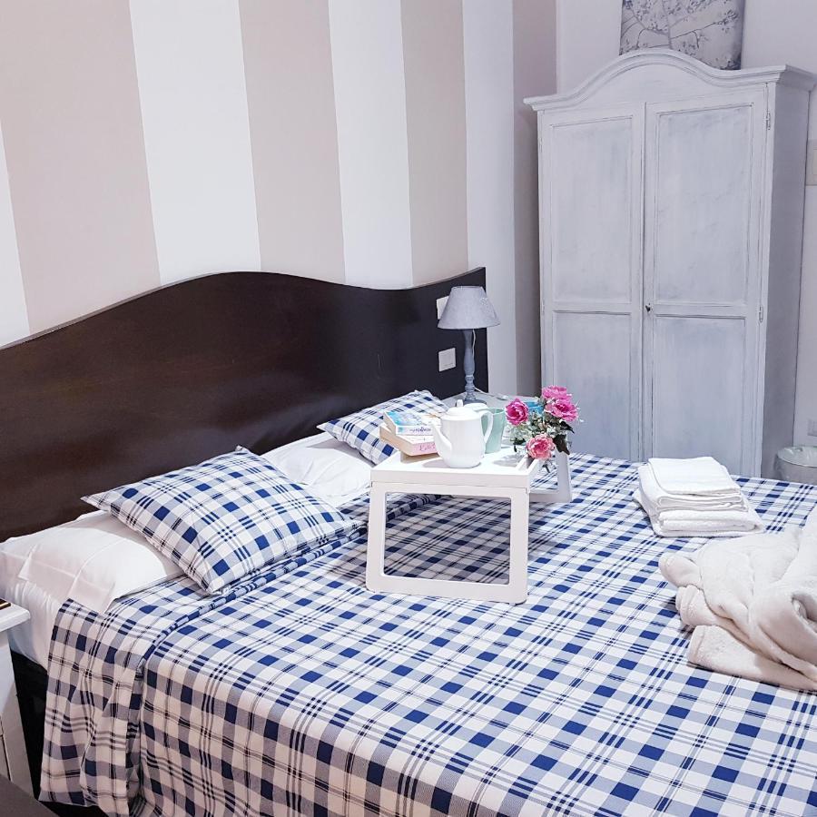 B&B Napoli Centrale Room&Jacuzzi Exterior photo