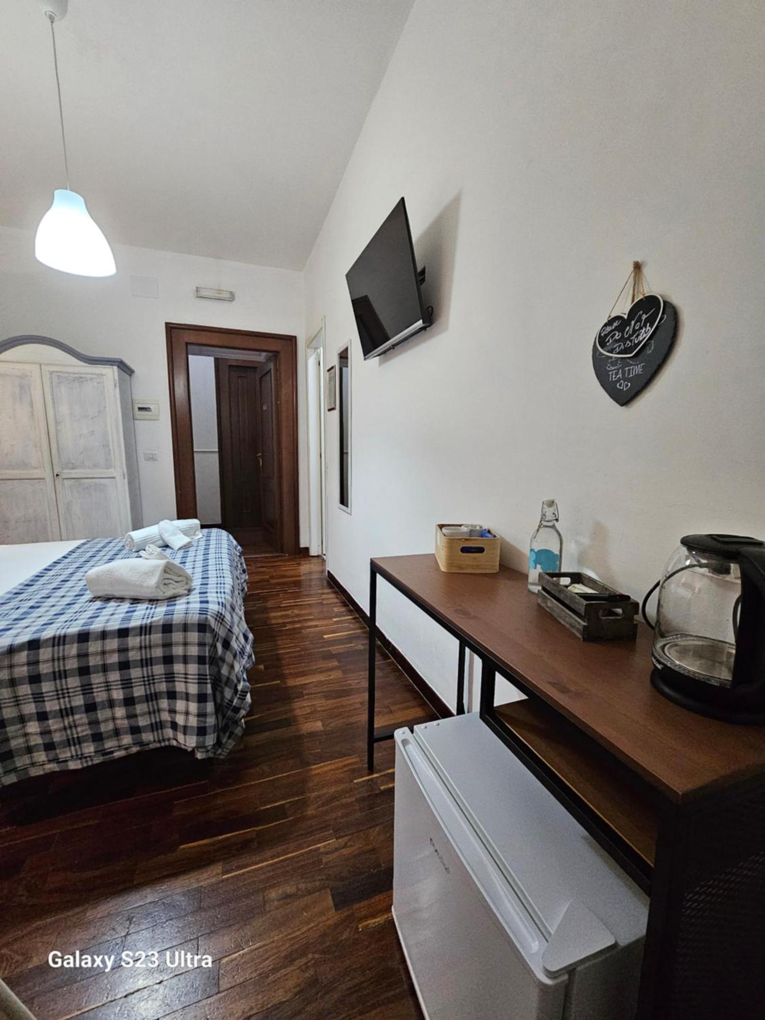 B&B Napoli Centrale Room&Jacuzzi Exterior photo