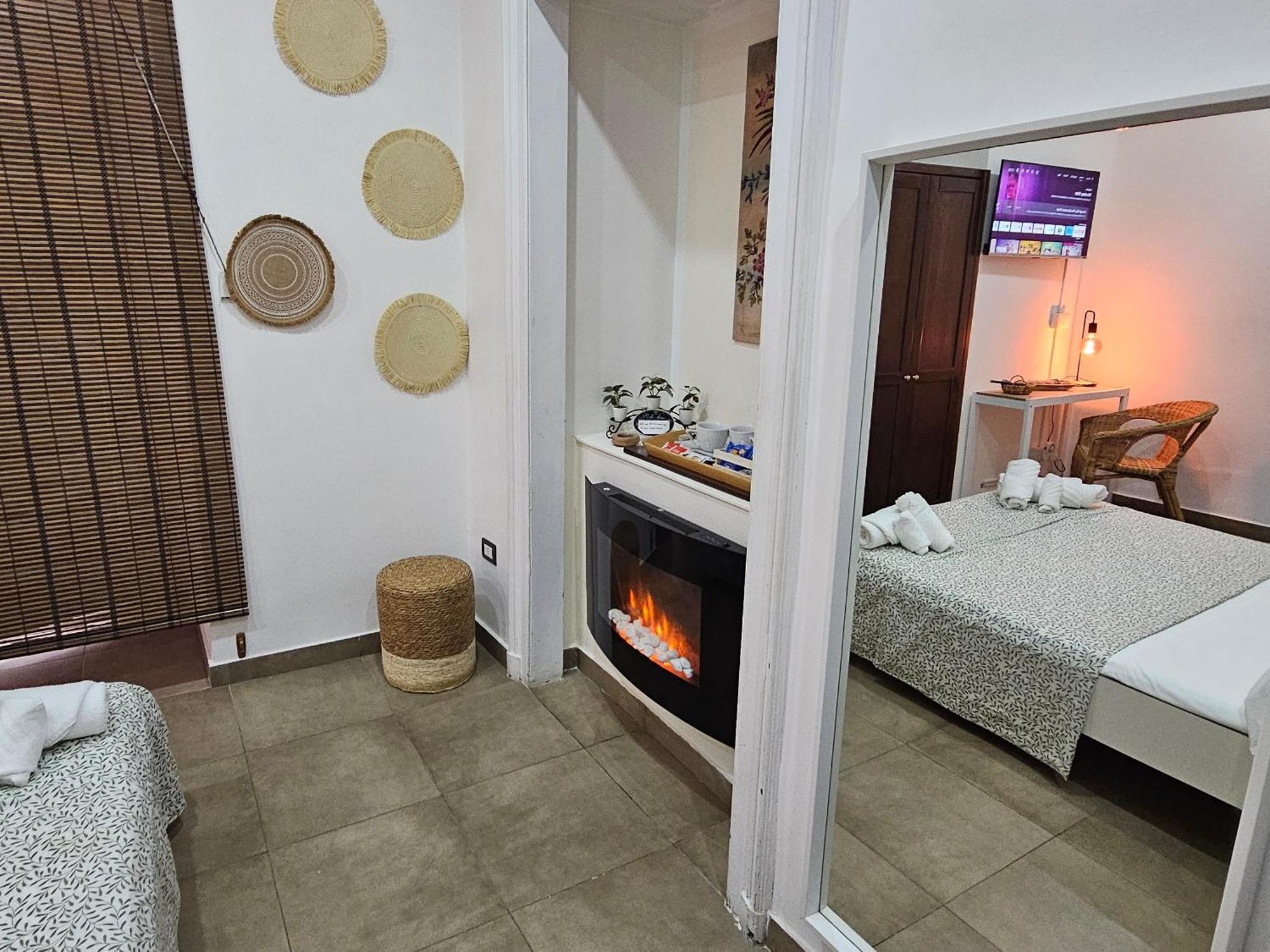 B&B Napoli Centrale Room&Jacuzzi Exterior photo